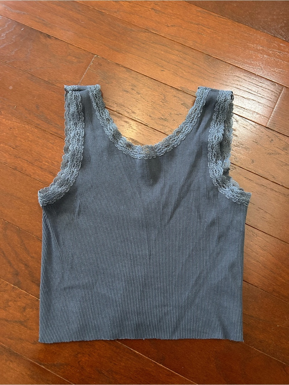 Brandy Melville Ronnie Lace Tank Top Grey/ navy color one size made in Europe - Picture 6 of 7